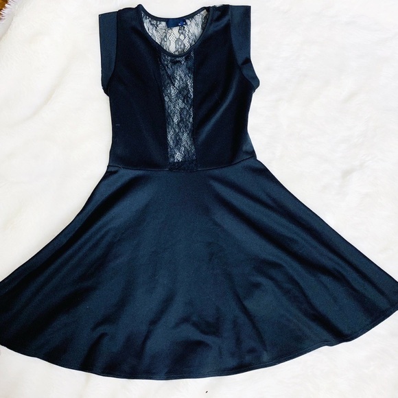 Sis Sis Little Black Fit n Flare Dress with Lace - Picture 4 of 7